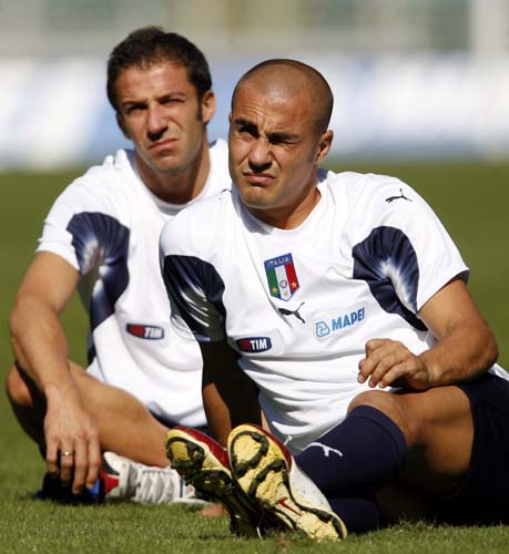 规赛表现稳 规赛表现稳