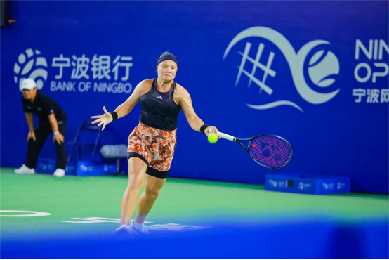 让击球员叫